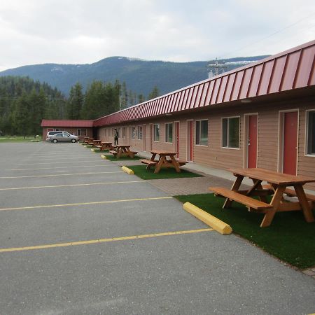 Saddle Mountain Lodge Blue River Buitenkant foto