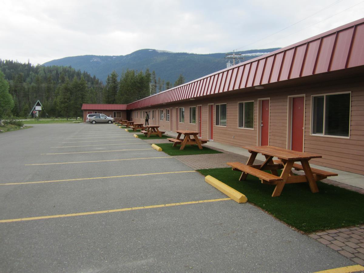 Saddle Mountain Lodge Blue River Buitenkant foto