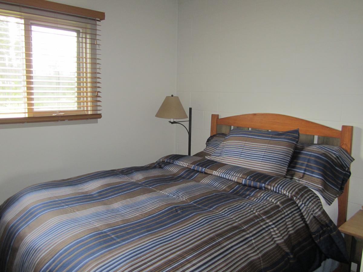 Saddle Mountain Lodge Blue River Buitenkant foto